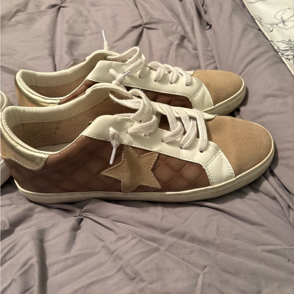 Beige and White Star Sneakers